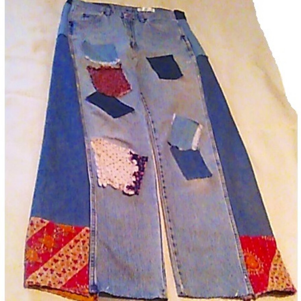 Jeans Wrangler 34 x 33 Bell Bottoms Kantha Trim Patches Upcycled Boho